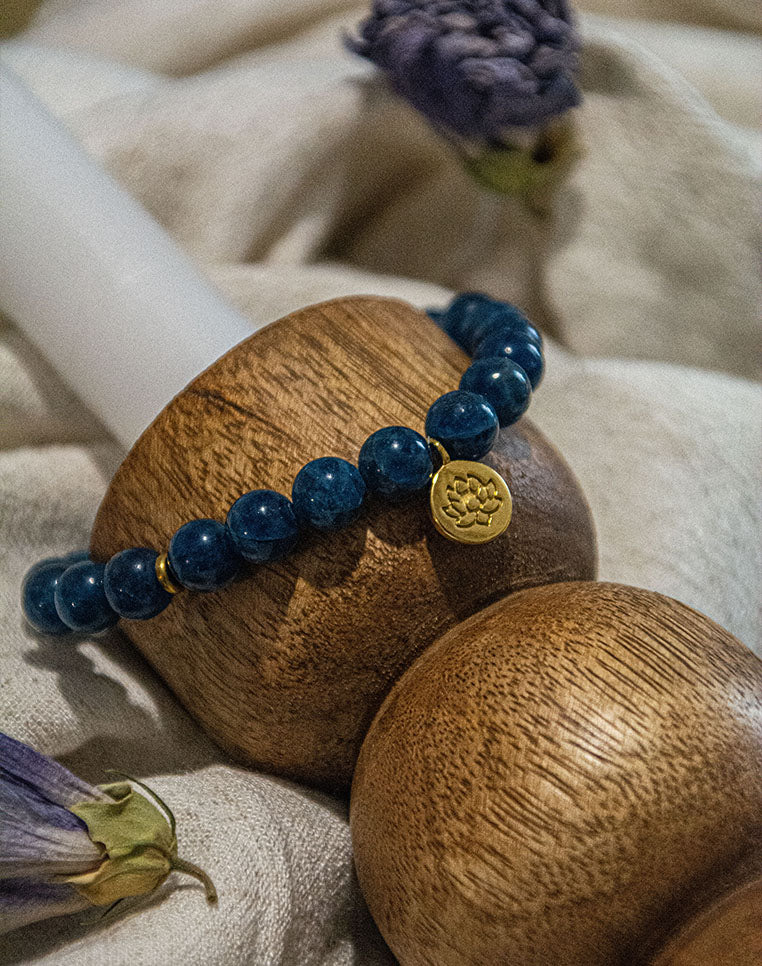 NEMESIS ┃Bracelet en Apatite Bleue